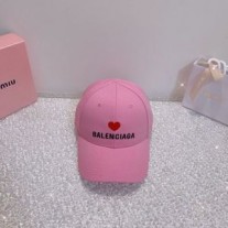 Balenciaga Heart Embroidered Baseball Cap In Pink